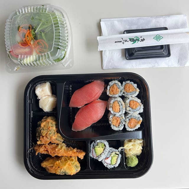 L- Spicy Tuna Bento Box.